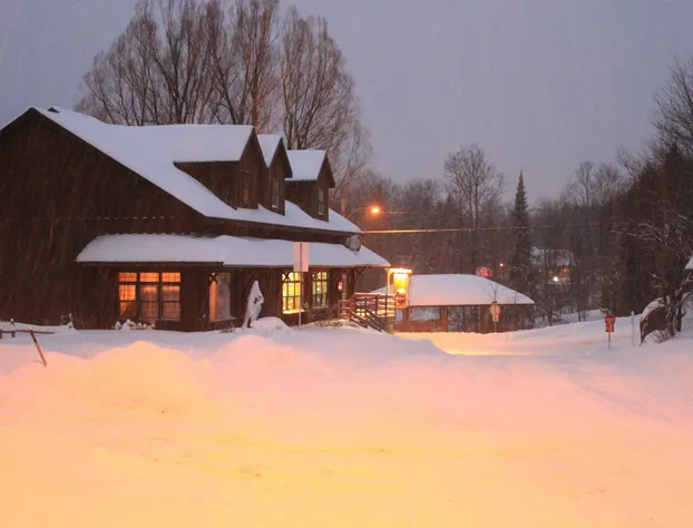 Auberge Micro-Brasserie Le Baril Roulant hotel detail image 2