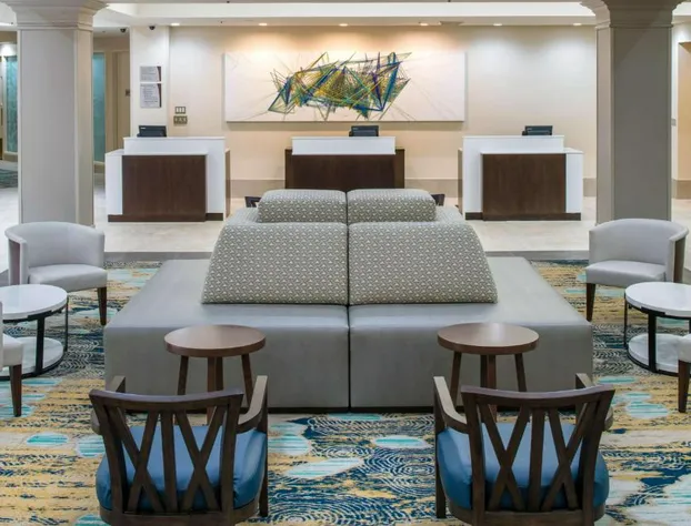 Embassy Suites by Hilton Seattle Tacoma International Airport hotel detail image 2