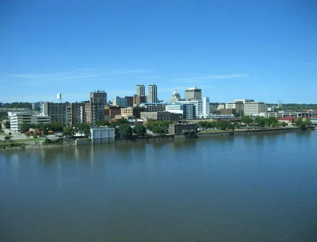 Embassy Suites by Hilton E Peoria Riverfront Conf Center hotel detail image 4