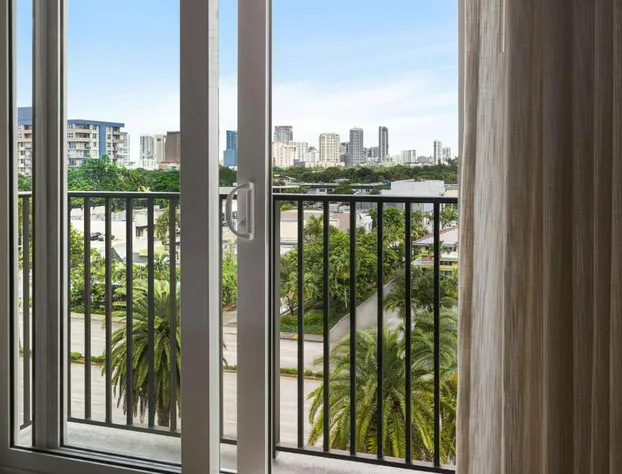 Embassy Suites by Hilton Fort Lauderdale 17th Street hotel detail image 4