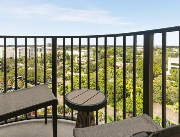 Embassy Suites by Hilton Fort Lauderdale 17th Street hotel detail image 3