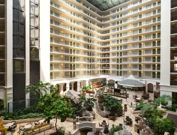 Embassy Suites by Hilton Fort Lauderdale 17th Street hotel detail image 1