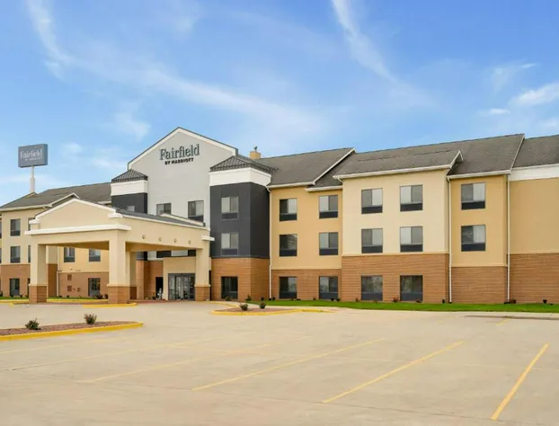 Fairfield Inn & Suites by Marriott Bloomington hotel detail image 1