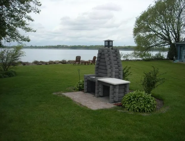 Hotel Oasis Lac StLouis hotel detail image 2