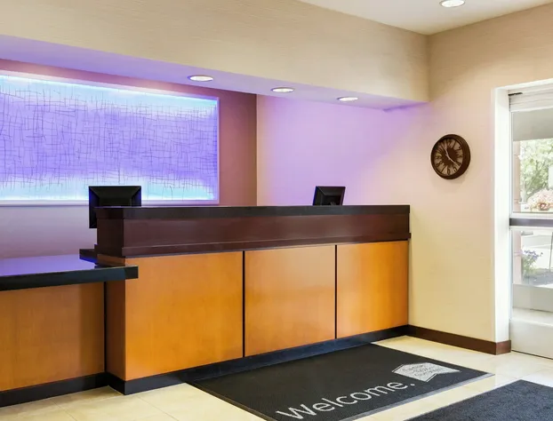 Fairfield Inn & Suites Toledo Maumee hotel detail image 4