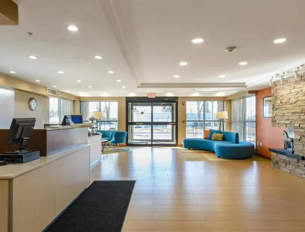 Fairfield Inn by Marriot Manchester-Boston Regional Airport hotel detail image 3