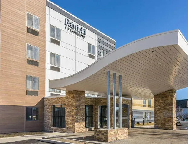 Fairfield Inn by Marriot Manchester-Boston Regional Airport hotel detail image 1