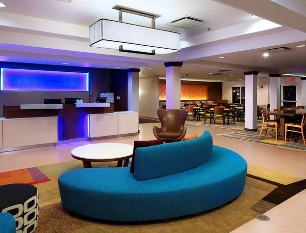 Fairfield Inn & Suites Newark Liberty International Airport hotel detail image 2