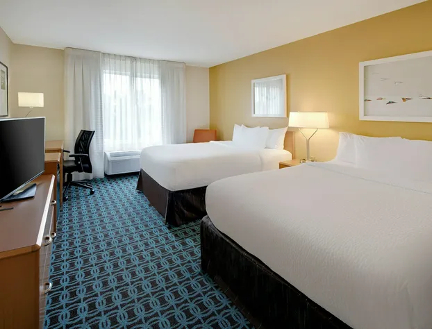 Fairfield Inn and Suites by Marriott Indianapolis Airport hotel detail image 4