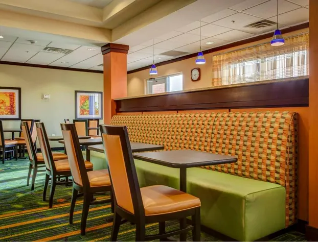 Fairfield Inn & Suites by Marriott Indianapolis Noblesville hotel detail image 3