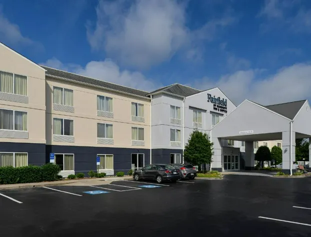 Fairfield Inn by Marriott Arrowood hotel detail image 1