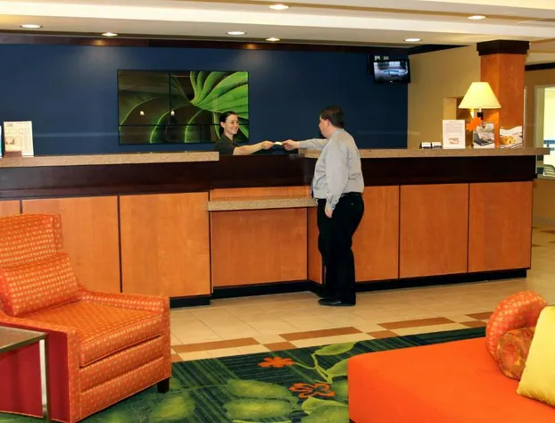 Fairfield Inn and Suites by Marriott Marion hotel detail image 2