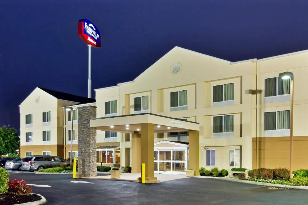 Fairfield Inn by Marriott Clarksville hotel hero