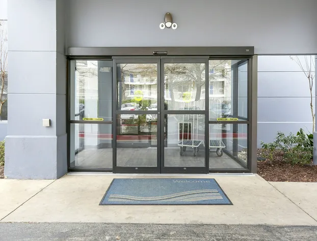 Quality Inn & Suites hotel detail image 4