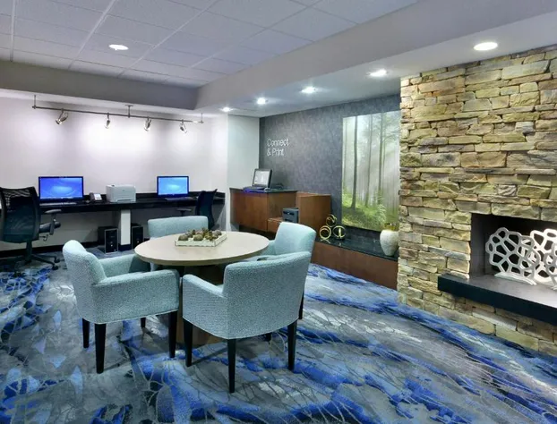 Fairfield Inn & Suites by Marriott Charlottesville North hotel detail image 4