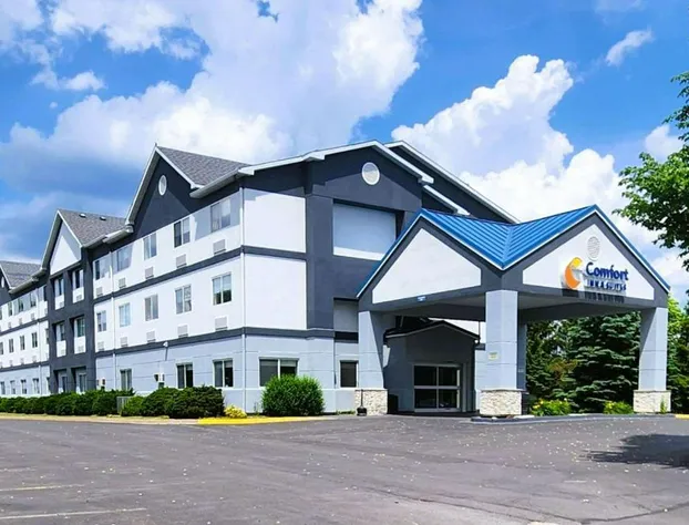 Comfort Inn & Suites Liverpool - Syracuse hotel detail image 2