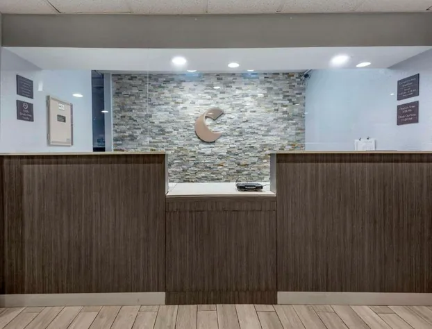 Comfort Inn & Suites Liverpool - Syracuse hotel detail image 3