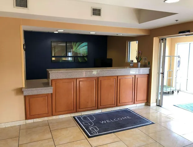 Country Inn & Suites by Radisson, Fayetteville I-95, NC hotel detail image 1