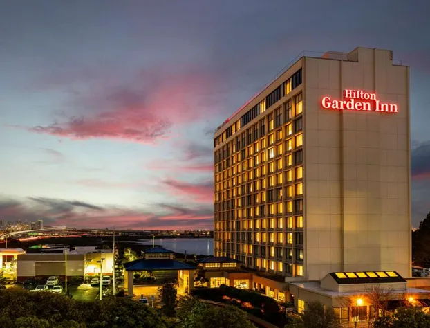 Hilton Garden Inn San Francisco/Oakland Bay Bridge hotel detail image 1