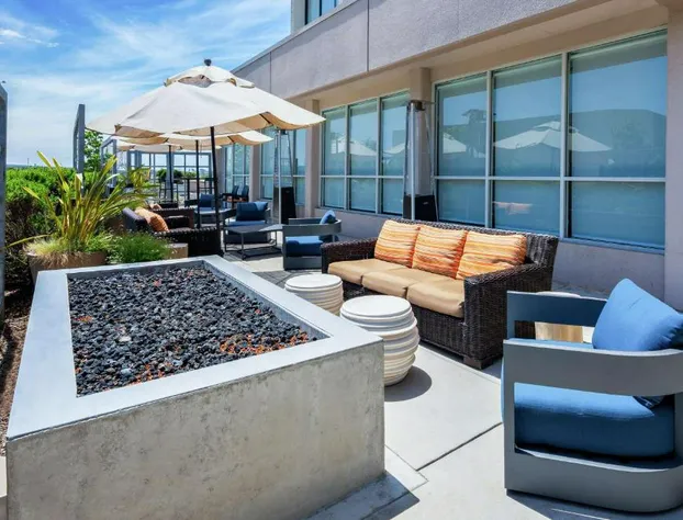 Hilton Garden Inn San Francisco/Oakland Bay Bridge hotel detail image 3