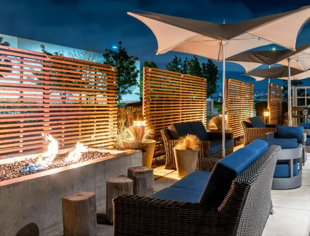 Hilton Garden Inn San Francisco/Oakland Bay Bridge hotel detail image 4