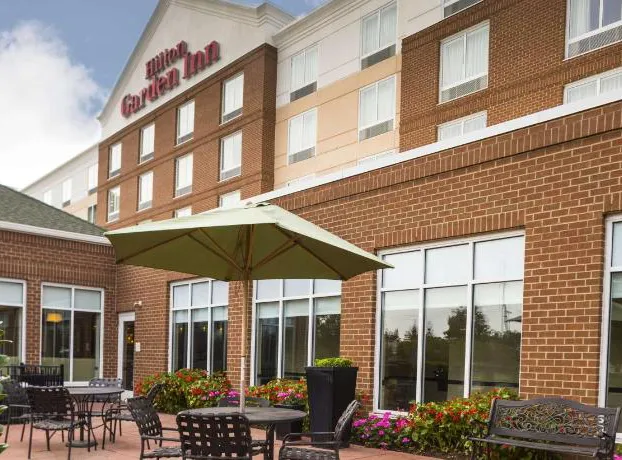 Hilton Garden Inn Hampton Coliseum Central hotel detail image 2