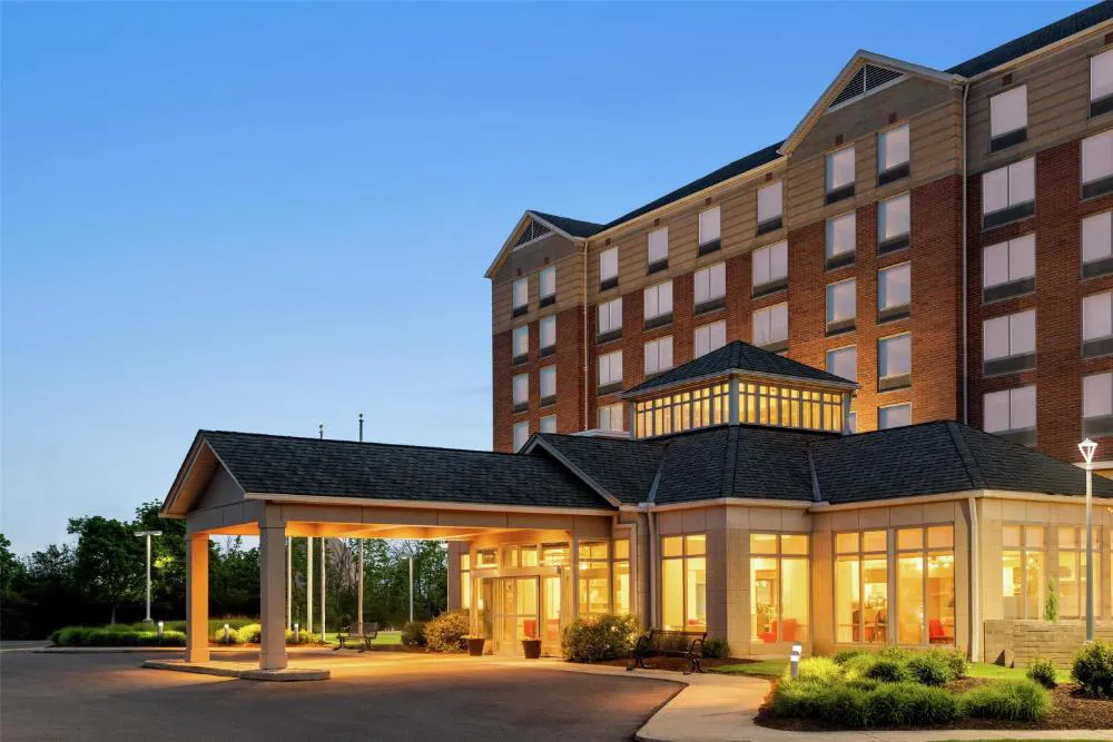 Hilton Garden Inn Cleveland Airport hotel hero