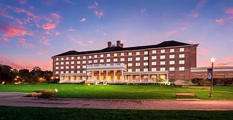 Hilton Garden Inn Suffolk Riverfront hotel detail image 2