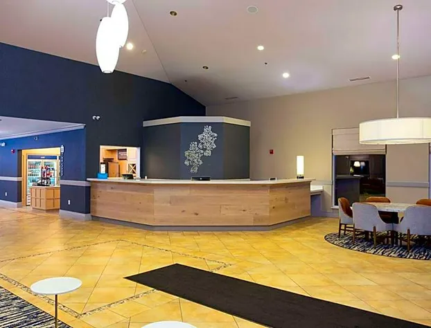 Hilton Garden Inn Milwaukee Northwest Conference Center hotel detail image 3