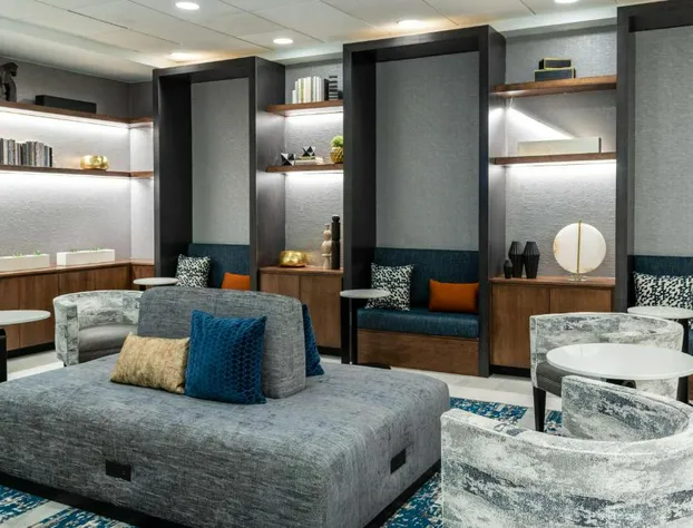 Hilton Garden Inn Arlington/Courthouse Plaza hotel detail image 4