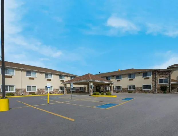 Comfort Inn Onalaska - La Crosse Area hotel detail image 1