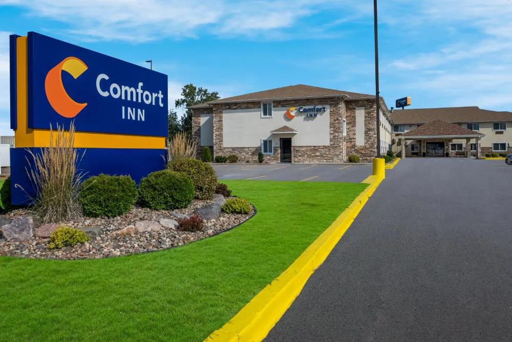 Comfort Inn Onalaska - La Crosse Area hotel hero
