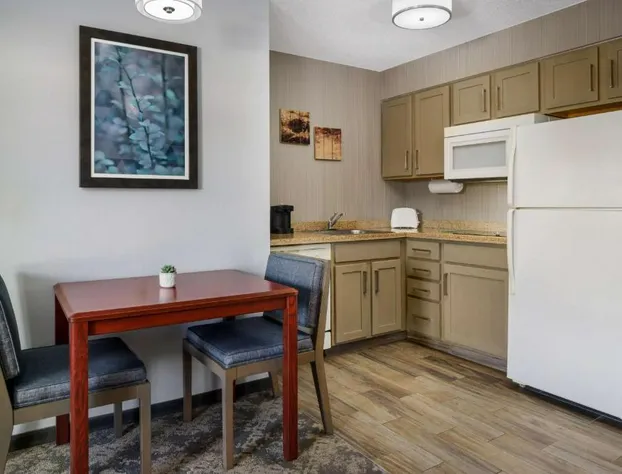 Homewood Suites by Hilton Erie hotel detail image 4