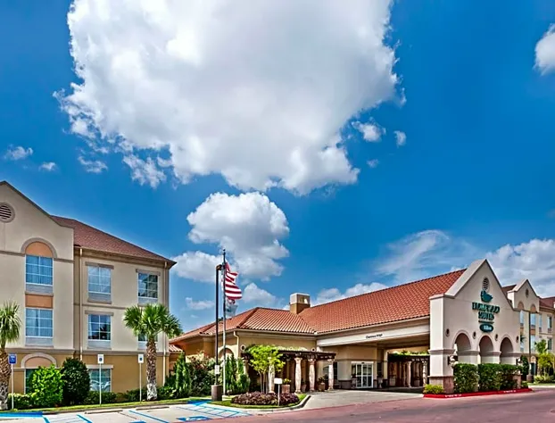 Homewood Suites by Hilton Laredo at Mall del Norte hotel detail image 1