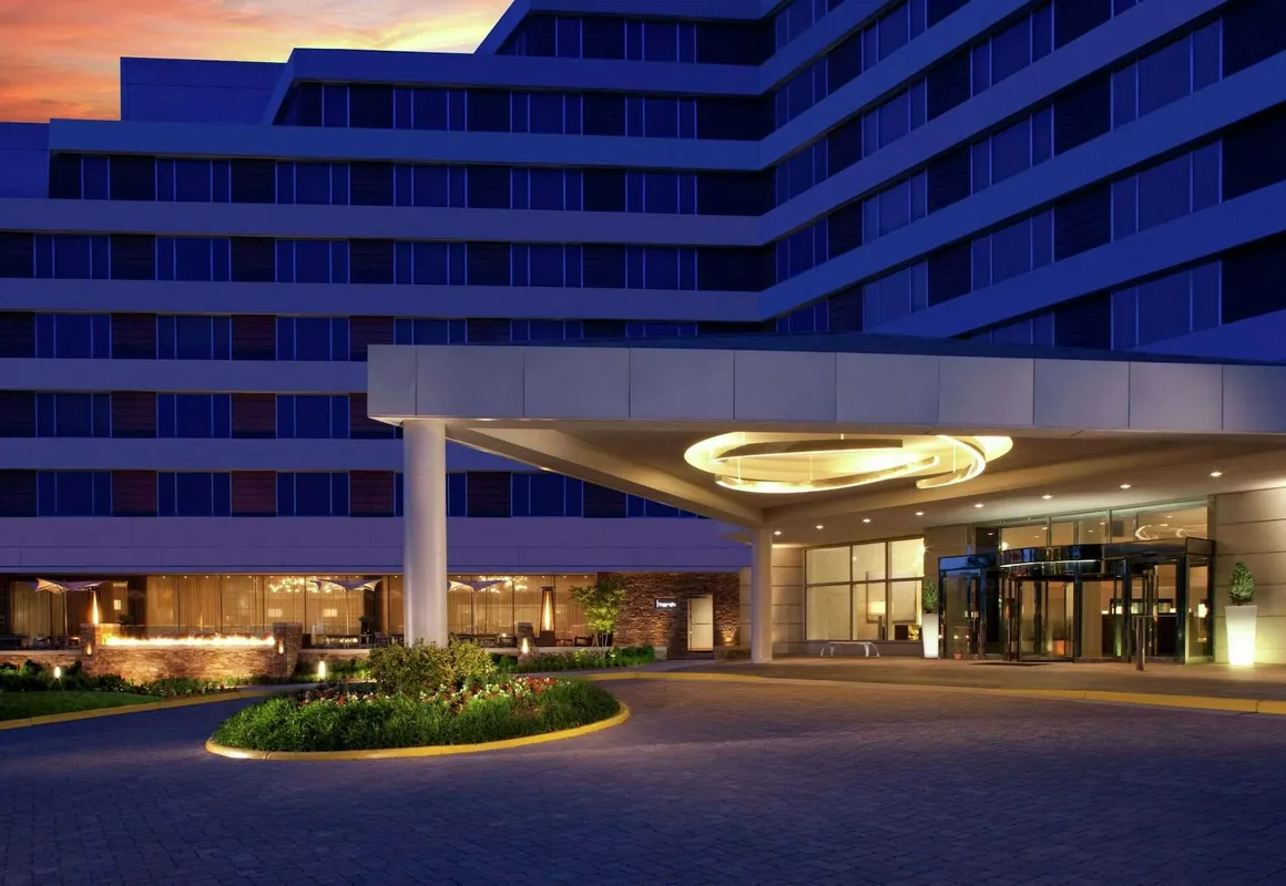 Hilton McLean Tysons Corner hotel hero