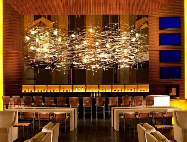 Hilton McLean Tysons Corner hotel detail image 3