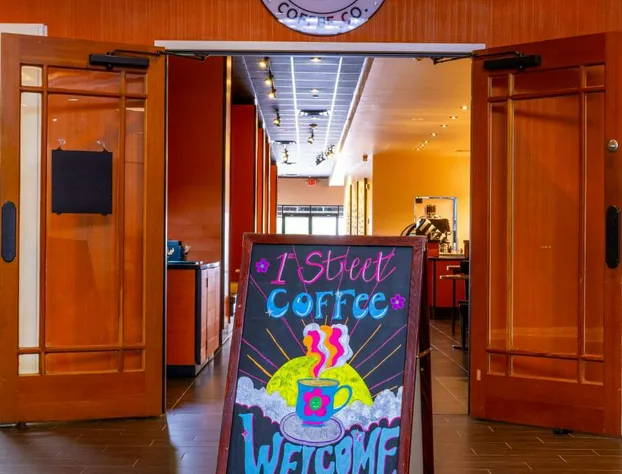 Hilton St. Petersburg Bayfront hotel detail image 2