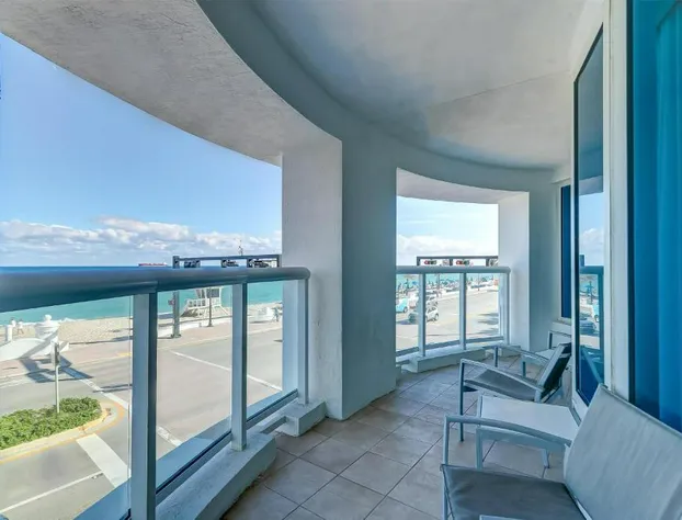 Beach House Fort Lauderdale, a Hilton Resort hotel detail image 4