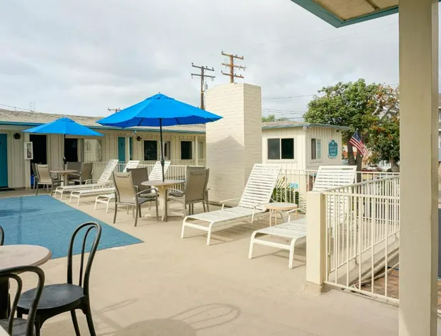 Cabrillo Inn at the Beach hotel detail image 4