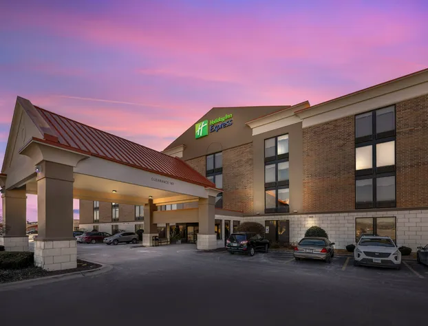 Holiday Inn Express Crestwood by IHG hotel detail image 3
