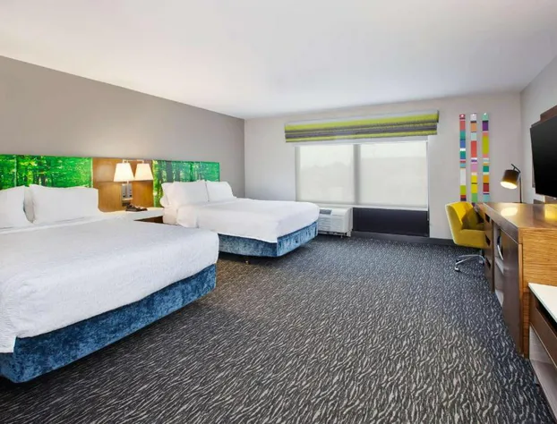 Hampton Inn Clarion hotel detail image 4