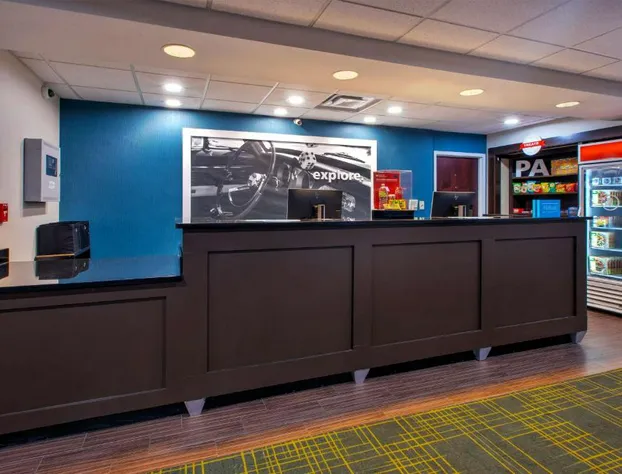 Hampton Inn Clarion hotel detail image 4