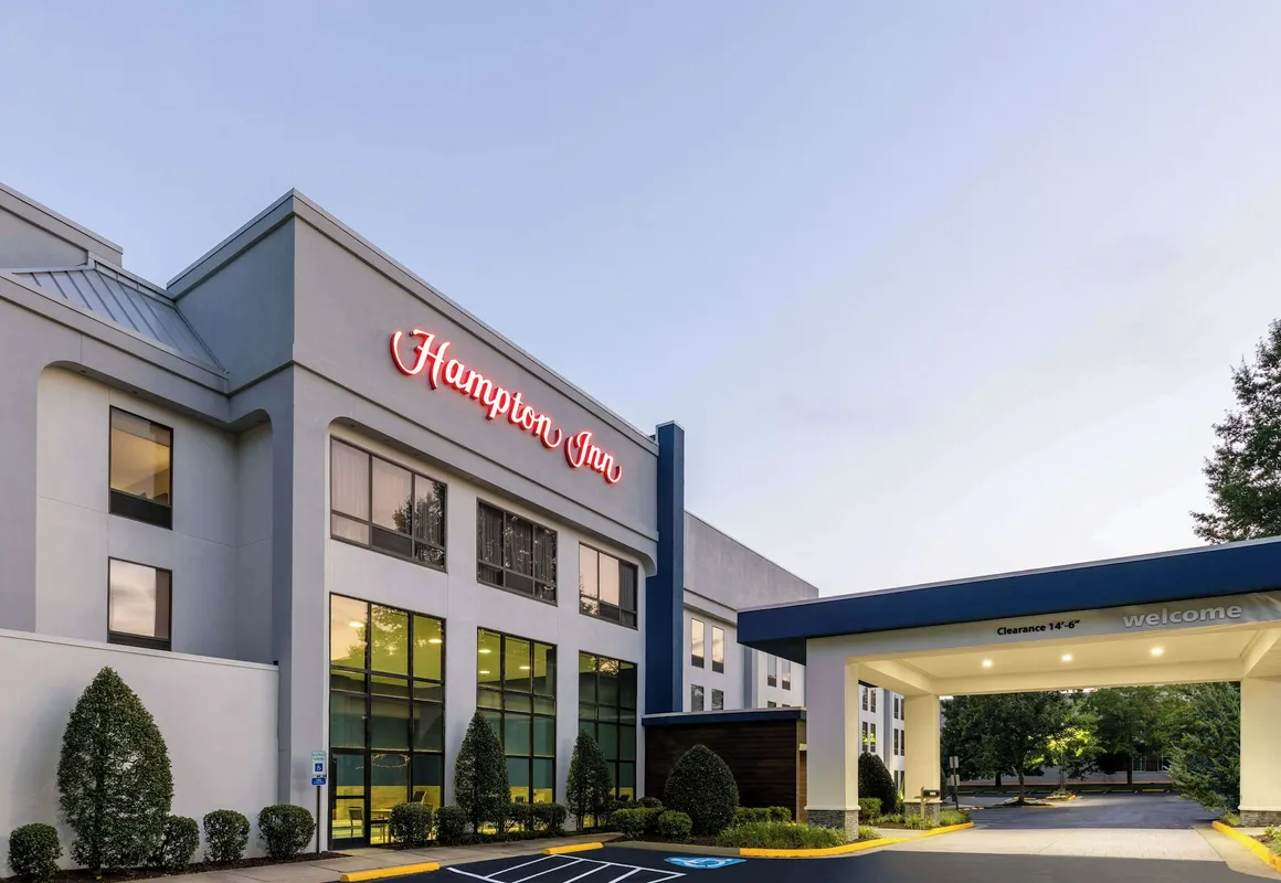 Hampton Inn Richmond-Southwest-Hull Street hotel hero