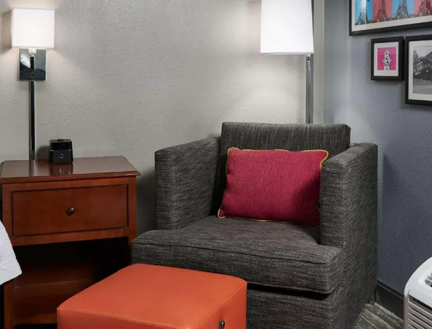 Hampton Inn Beaumont hotel detail image 4