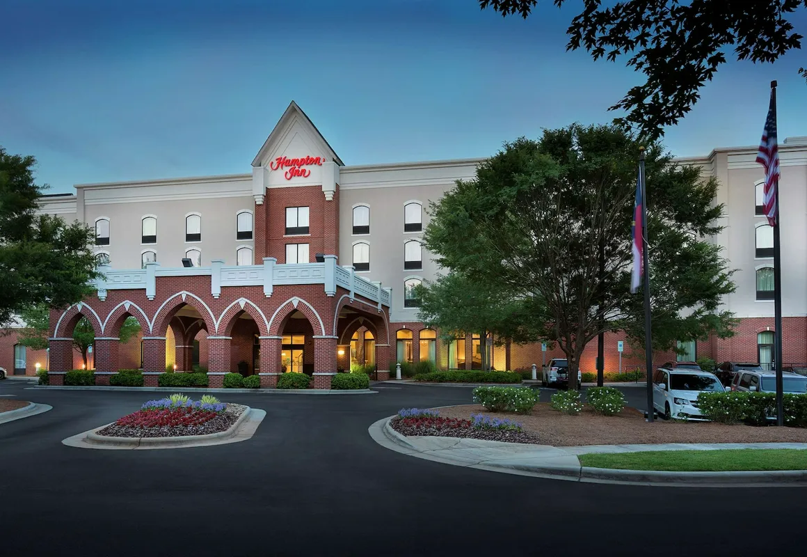 Hampton Inn Charlotte-Belmont at Montcross hotel hero