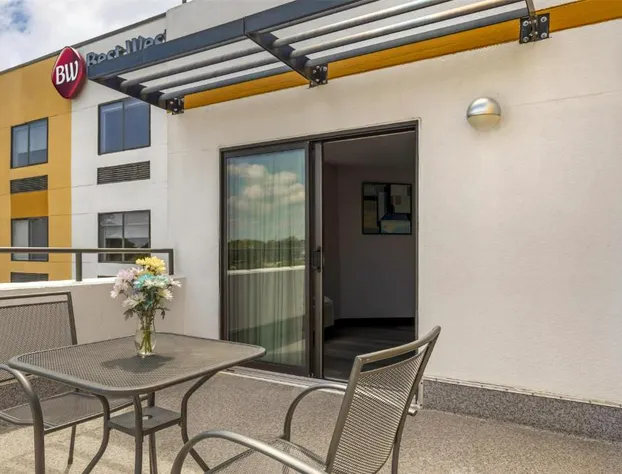 Best Western Plus Raleigh Crabtree Valley Hotel hotel detail image 2