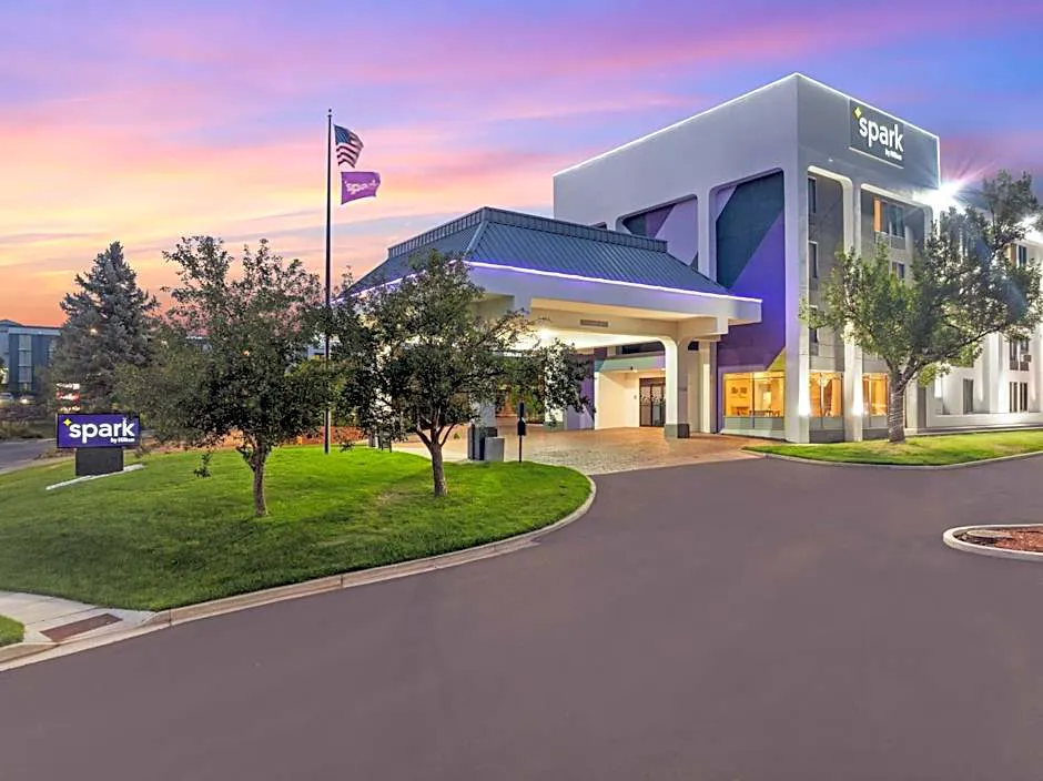 Spark by Hilton Colorado Springs I 25 Central hotel hero