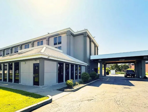 Country Inn & Suites - by Choice Hotels , Canton near Hall of Fame hotel detail image 2