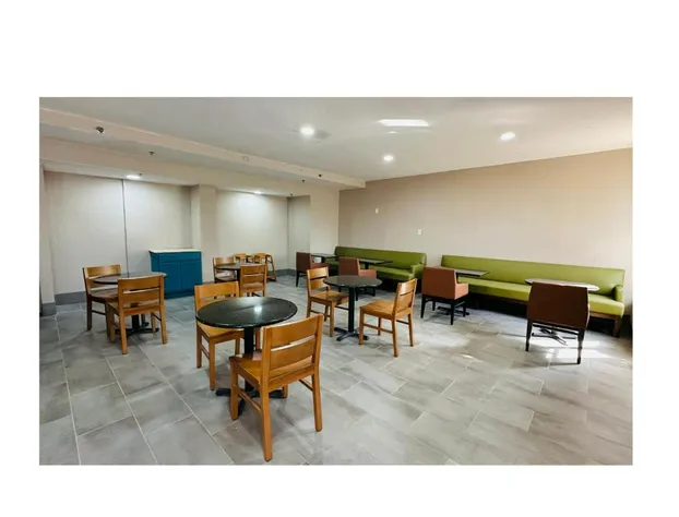 Country Inn & Suites - by Choice Hotels , Canton near Hall of Fame hotel detail image 3