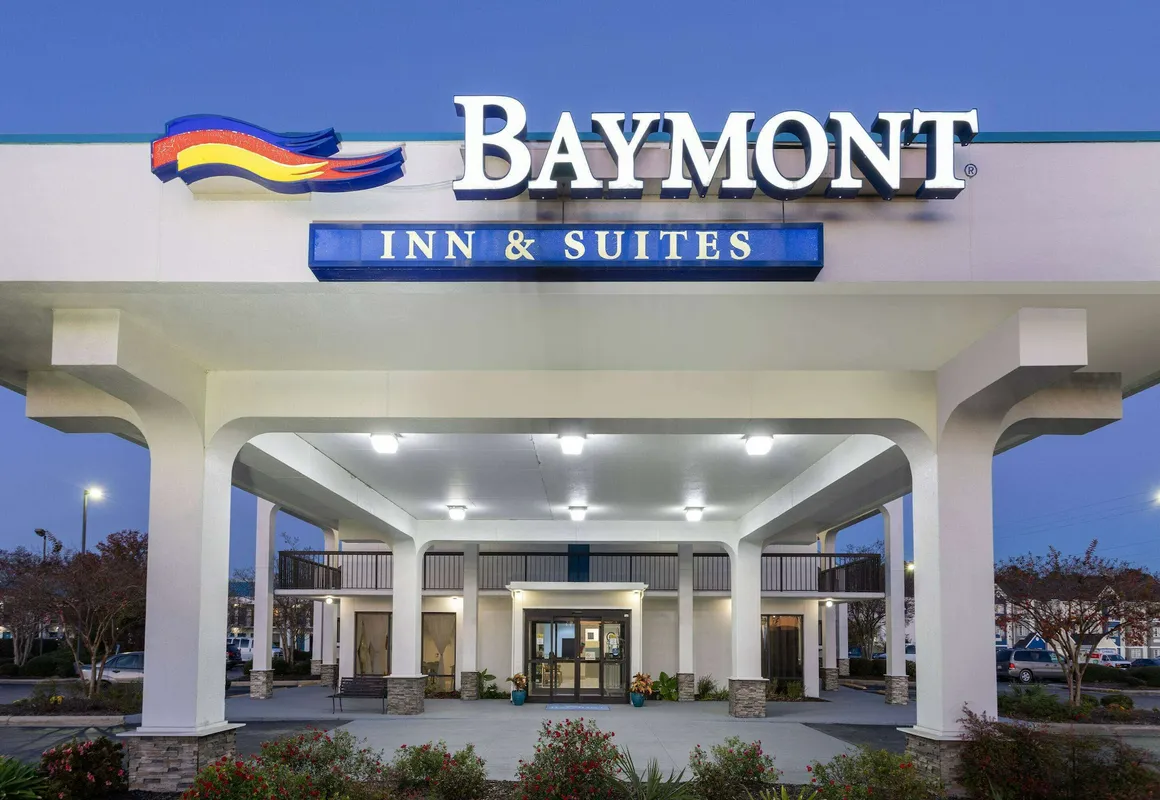 Baymont by Wyndham Camp Lejeune hotel hero
